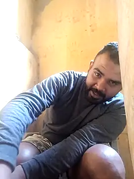 Snapshot of ListedLoin chatting on February 3, 2:55 pm ListedLoin online show from February 3, 2:55 pm