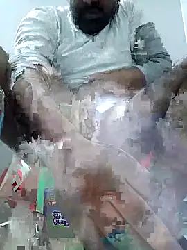 Snapshot of ListedLoin chatting on February 18, 12:17 pm ListedLoin online show from February 18, 12:17 pm