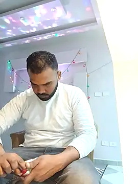 Snapshot of ListedLoin chatting on March 9, 10:30 am ListedLoin online show from March 9, 10:30 am