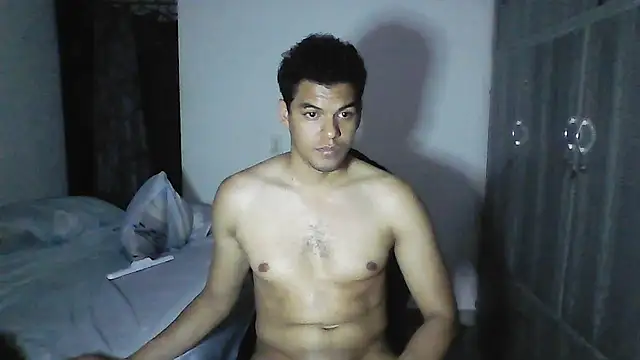 Snapshot of VERGOSAN18CM chatting on July 29, 1:59 am VERGOSAN18CM online show from July 29, 1:59 am