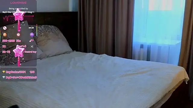 Snapshot of JessicaCartier chatting on February 20, 6:26 am JessicaCartier online show from February 20, 6:26 am