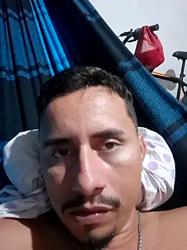 luissilva0071 online show from March 10, 11:27 pm