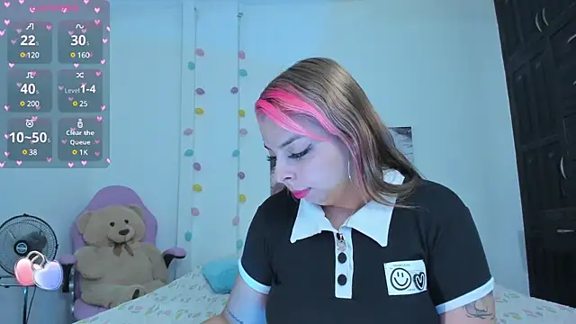 dulce kim online show from March 19, 9:48 pm