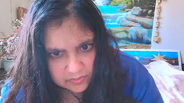 Snapshot of MelanieFawker chatting on February 21, 8:27 pm MelanieFawker online show from February 21, 8:27 pm