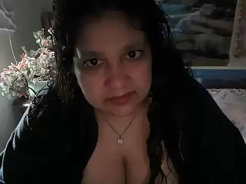 MelanieFawker online show from November 16, 8:14 pm