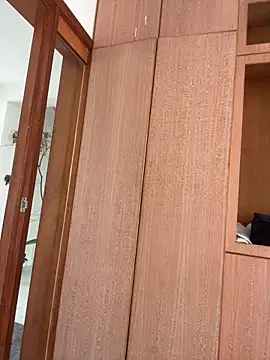 Eliza-E online show from April 18, 3:32 am