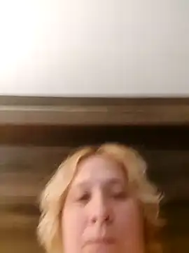 Snapshot of Icedcoffee2024 chatting on October 16, 12:39 pm Icedcoffee2024 online show from October 16, 12:39 pm