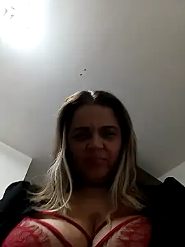 hugebobbs online show from September 23, 12:41 pm