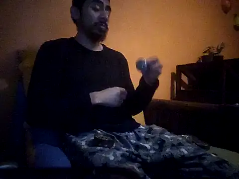 Snapshot of Angel_Coronel chatting on January 24, 5:42 am Angel Coronel online show from January 24, 5:42 am