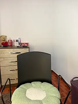 DaryRos online show from December 1, 6:19 pm