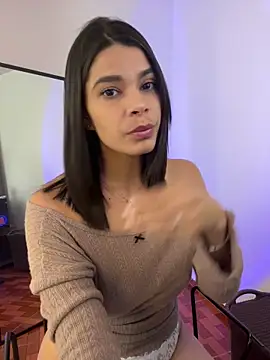 Snapshot of DaryRos chatting on January 27, 10:27 pm DaryRos online show from January 27, 10:27 pm