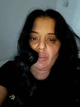 sarahhh1987 online show from January 10, 10:14 pm