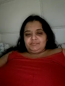 Snapshot of sarahhh1987 chatting on March 3, 8:15 pm sarahhh1987 online show from March 3, 8:15 pm