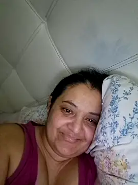 Snapshot of sarahhh1987 chatting on March 14, 9:09 pm sarahhh1987 online show from March 14, 9:09 pm