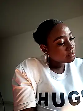 Snapshot of Perlasexyu1 chatting on October 16, 2:40 pm Perlasexyu1 online show from October 16, 2:40 pm