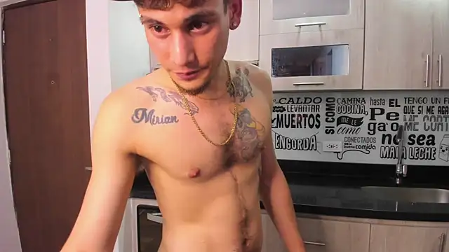 guy master online show from December 24, 8:22 am