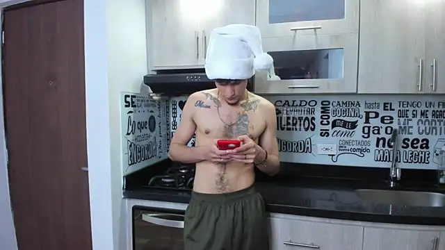 guy master online show from December 24, 11:11 pm