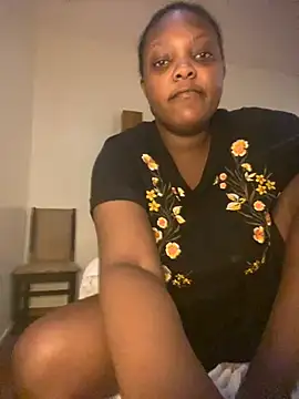 Snapshot of zonroe_the_big chatting on December 19, 8:02 pm zonroe the big online show from December 19, 8:02 pm