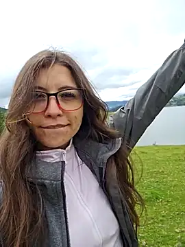 mmmVirginia online show from October 29, 3:14 pm