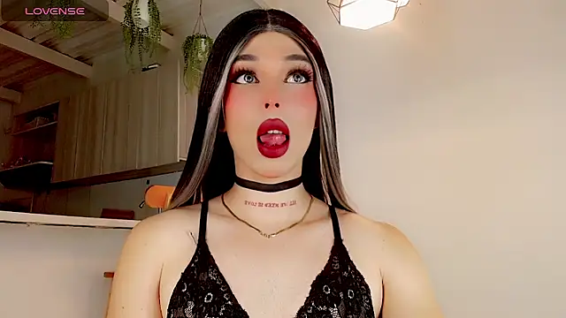 Snapshot of Marian_LV chatting on February 23, 4:17 am Marian LV online show from February 23, 4:17 am