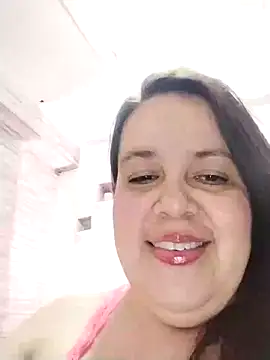 Snapshot of lunanataly chatting on January 29, 8:04 pm lunanataly online show from January 29, 8:04 pm