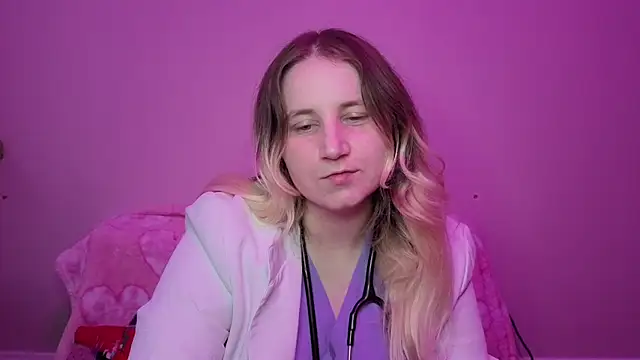 Glitch Witch online show from April 23, 12:34 am