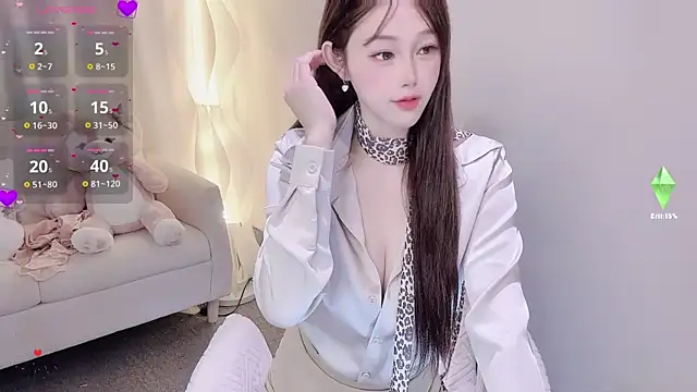 Kiss-18 online show from October 30, 1:01 pm