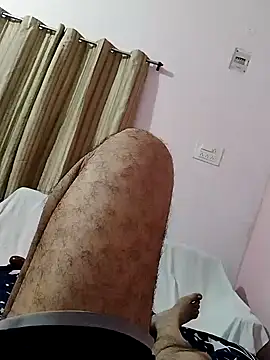 roadtucker123 online show from February 6, 5:40 pm