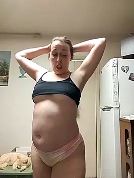 PhatAss Kummmilla online show from March 18, 11:30 am