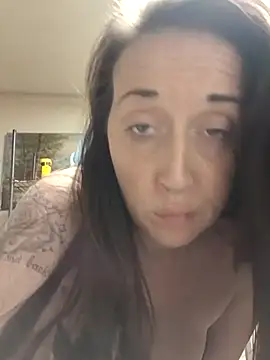 Snapshot of PhatAss_Kummmilla chatting on February 8, 11:08 pm PhatAss Kummmilla online show from February 8, 11:08 pm