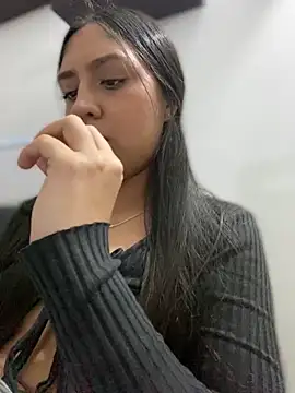 Salome golvert online show from February 1, 12:07 am