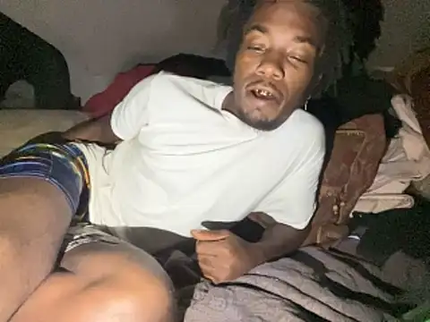 SlimeCrownzOut5 online show from November 3, 4:25 am