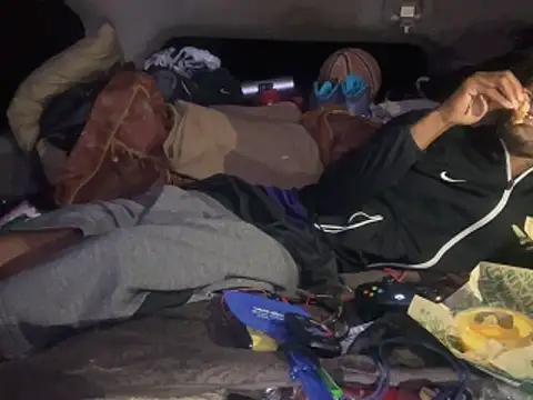 SlimeCrownzOut5 online show from February 13, 5:47 am