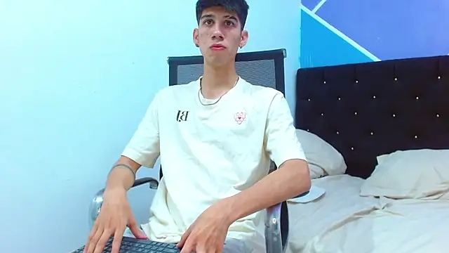 jhony-sex online show from March 21, 6:27 am