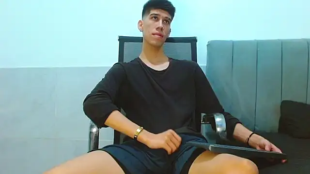 jhony-sex online show from April 22, 7:22 am