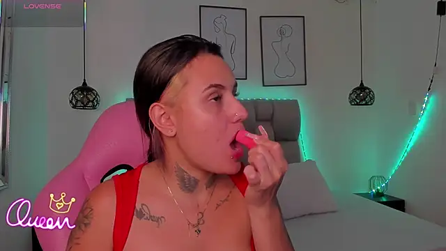 Susan-Sweet-7 online show from February 16, 8:16 pm