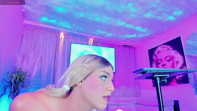 powerfull ts 20 online show from March 13, 9:10 am