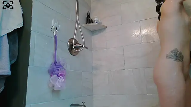 Snapshot of paytonkelly chatting on March 15, 1:29 pm paytonkelly online show from March 15, 1:29 pm