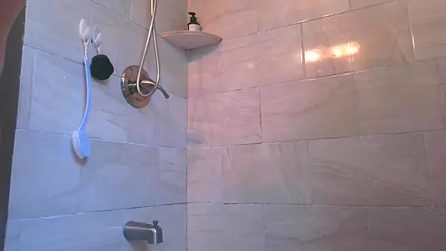 Snapshot of paytonkelly chatting on September 19, 11:44 am paytonkelly online show from September 19, 11:44 am