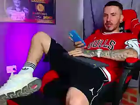 smoker445 online show from March 16, 12:00 pm