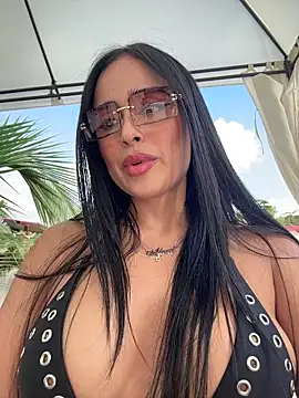 Alexandra duque online show from November 7, 8:53 pm