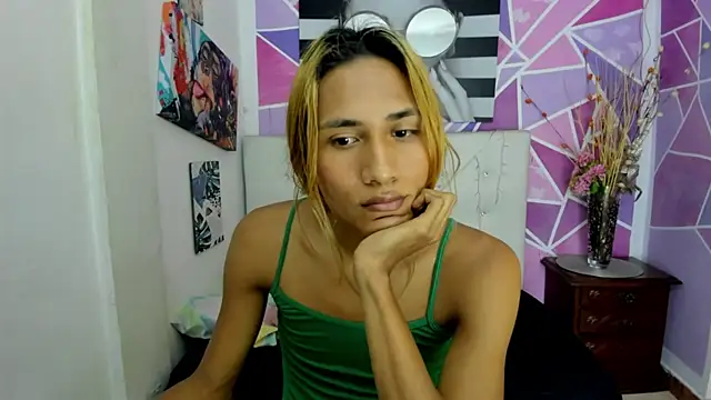 Brisahott online show from January 15, 1:31 pm