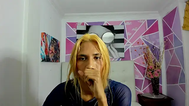 Brisahott online show from January 20, 1:53 pm