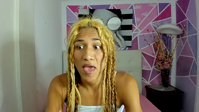 Brisahott online show from January 31, 2:17 pm