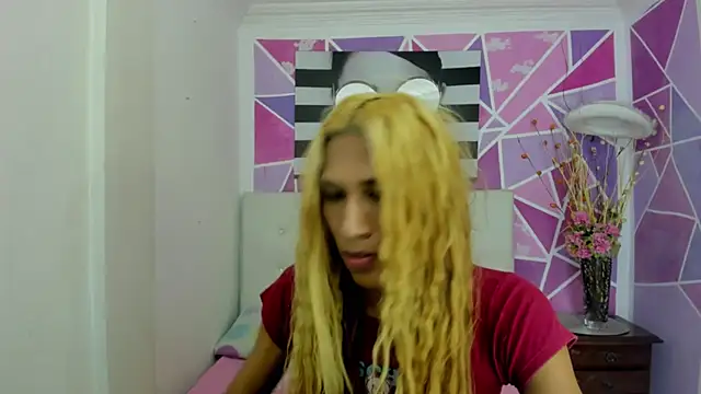 Brisahott online show from February 1, 1:51 pm