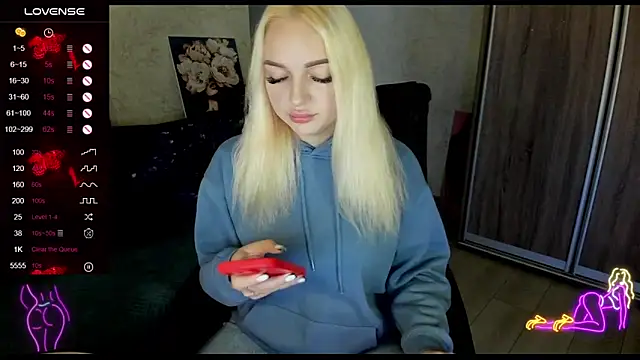 Stella  Cox online show from October 16, 5:19 am