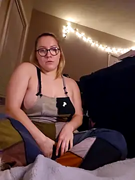 Paynted Lady online show from December 18, 3:45 am