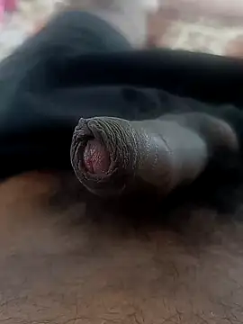 Snapshot of sat_1234 chatting on December 15, 4:51 am sat 1234 online show from December 15, 4:51 am