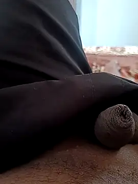 Snapshot of sat_1234 chatting on December 16, 3:51 am sat 1234 online show from December 16, 3:51 am