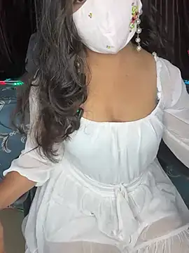 Snapshot of Tanvi-patil chatting on December 13, 7:25 am Tanvi-patil online show from December 13, 7:25 am